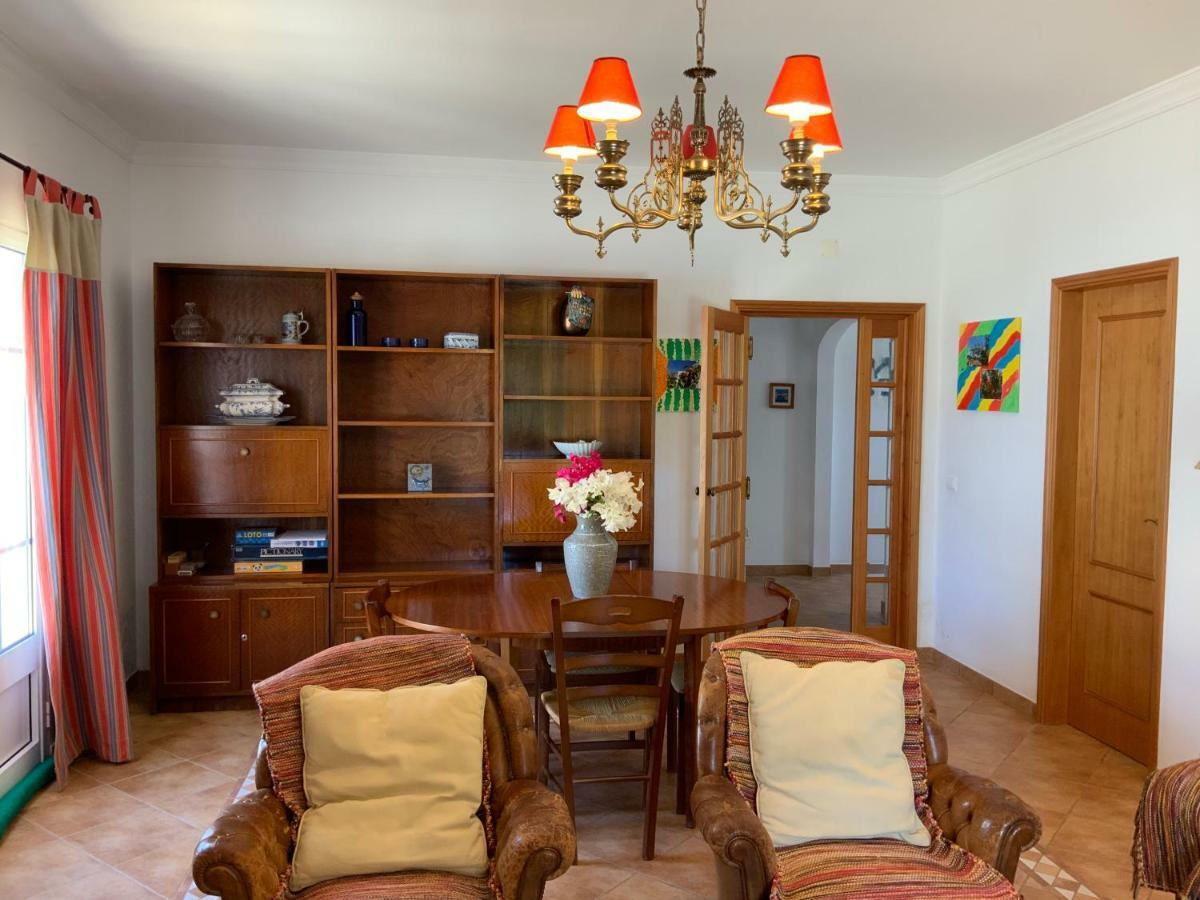 Guest House Alfarrobeiras Albufeira Exteriör bild