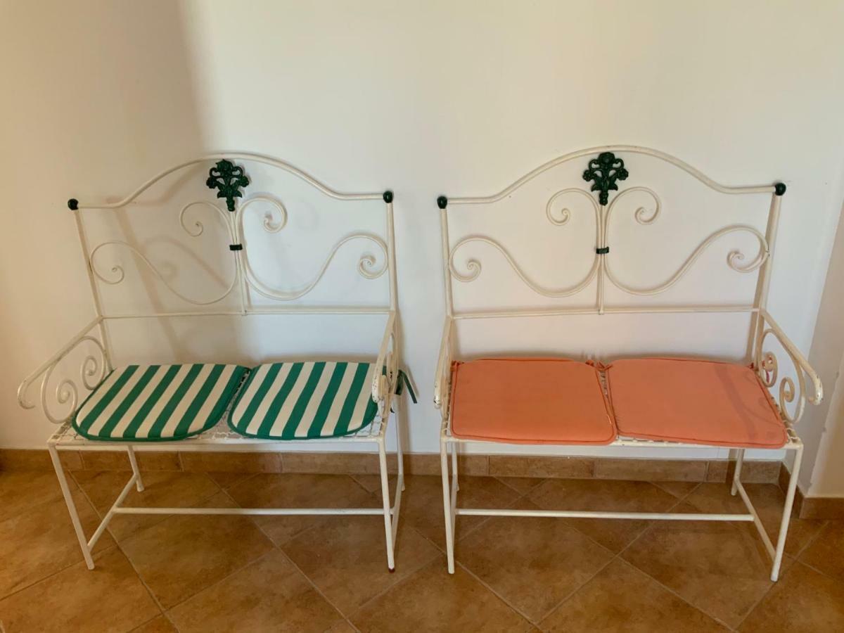 Guest House Alfarrobeiras Albufeira Exteriör bild
